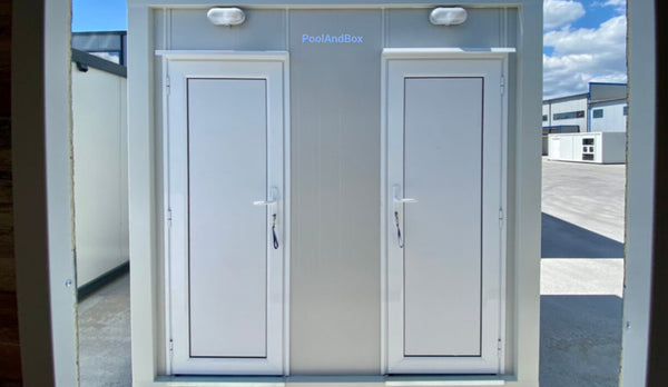 Container W/C